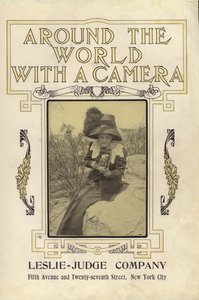 Ilustração da página de título para Around the World with a Camera (foto a p/b) de American Photographer (after)