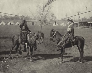 Lanceiros árabes do Wild East Show de American Photographer