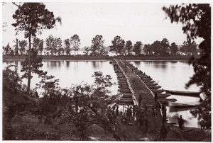 Building Quarters at Fort Brady, c.1865 (albumen silver print from glass negative) de American Photographer