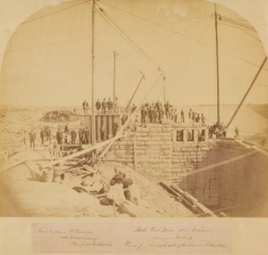 Casa do Portão Sul do Reservatório Novo, Central Park, durante a construção (impressão de albume) de American Photographer