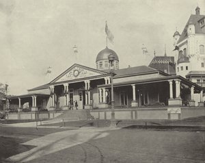 O edifício Haytien de American Photographer