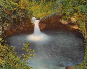 O Punch Bowl em Eagle Creek (fotografia a cores) de American Photographer