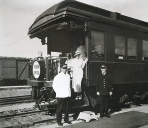 O carro de observação do "Florida Special" de luxo da Florida East Coast Railway, de Nova Iorque a Miami. de American Photographer
