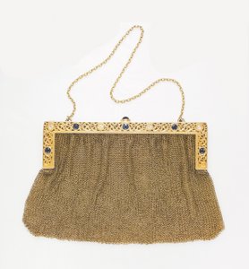 Uma bolsa de noite antiga, da Black, Starr & Frost, c.1890 (safira, diamante e malha de ouro) de American School