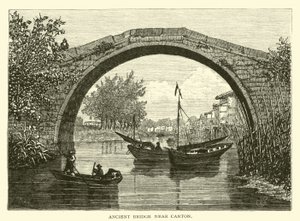 Ponte antiga perto do cantão de American School