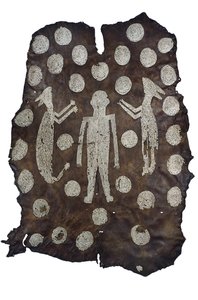 Chefe Powhatans Mantle, índio da América do Norte, da Virgínia, do final do século XVI ao início do século XVII (camurça com padrões de conchas) de American School