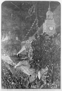 O Quarto Centenário: Iluminação do Independence Hall, Filadélfia, de &39;Harper&39;s Weekly&39;, 22 de julho de 1876 de American School