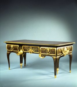 Mesa plana Luís XIV