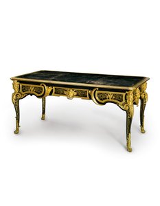 Mesa plana Louis XV, 1725-50