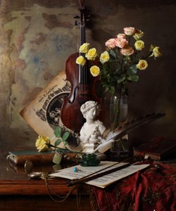 Violino Clássico e Rosas de Andrey Morozov
