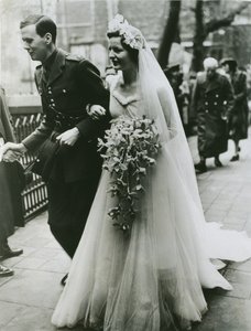 Casamento do Lorde Andrew Cavendish e da Hon. Deborah Mitford em Londres
