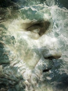 Deus do Mar Turbulento de Angelo Cerantola