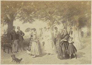 Reprodução fotográfica de uma pintura de mulheres e homens passeando em um parque de Anonymous