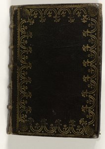 Livro de orações em manuscrito e com impressões em pasta colorida à mão
Uma meditação devocional à paixão nos senhores Jhesu xp:isti ende eerst tot het aventmael (título sobre o objecto) de Anonymous