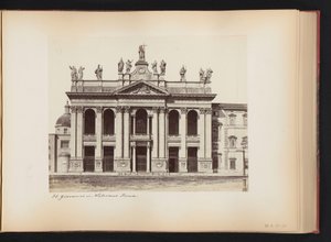 Fachada de São João de Latrão em Roma, Itália São Giovanni in Laterano. Roma (título no objeto) de Anonymous