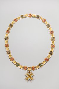 Reino de Baviere - Ordem de São Hubert: colar usado por Luitpold, Duque en Baviere (1890-1973) - Fim do século XVIII - Ouro e Emaux - Colar: L 122 cm; peso 460 g (pingente incluído) - Pingente: D 7,5 cm - Colecção privada de Anonymous Anonymous