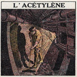 Fontes de luz: iluminação por acetileno utilizado em tambores. Ilustração anónima a partir de 1925. Coleção particular. de Anonymous Anonymous