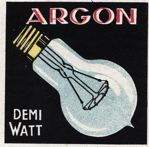 Novas propriedades do gás: o árgon é usado para encher uma lâmpada de meio watt. Ilustração anónima a partir de 1925. Coleção privada. de Anonymous Anonymous