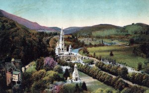 Vista geral da Basílica e do Calvário em Lourdes - Pirinéus de Hautes (65) por volta de 1900. de Anonymous Anonymous