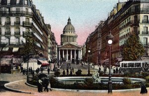 Paris: vista da rue Soufflot e do Pantheon. Fotografia de 1920 no "Álbum Artístico" da cidade de Paris. Coleção particular. de Anonymous Anonymous