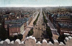 Paris: vista da Avenue des Champs Elysees (Campos Elísios) tirada do Arco do Triunfo, Place de l
