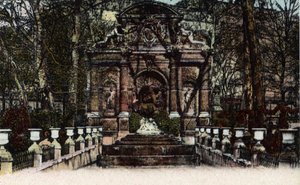 Paris: vista da Fontaine Medicis nos jardins do Luxemburgo. Fotografia de 1920 no "Álbum Artístico" da cidade de Paris. Coleção particular. de Anonymous Anonymous