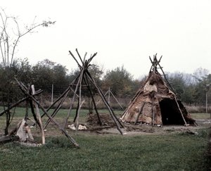 Reconstituição de uma tenda de aldeia galega. Arqueodromo de Borgonha de Anonymous Anonymous
