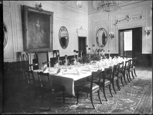 Interior da Embaixada Britânica, Teerã, 1880-1930