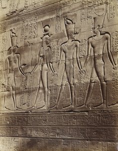 Bas Relief from the Temple em Edfu de Antonio Beato