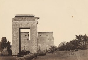 Karnak: Portão de Khonsu de Antonio Beato