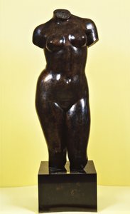 Vênus; Torso de Vênus, c. 1920 (bronze com pátina marrom) de Aristide Maillol