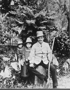 Auto-retrato de August Strindberg, com seus filhos no país