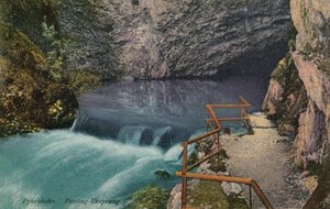Cachoeira de Piesling-Ursprung na rota de Pyhrnbahn em Áustria. Postal enviado em 1913.