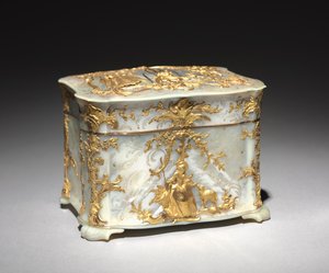 Caixa de ouro e madrepérola, c.1765 de Austrian School