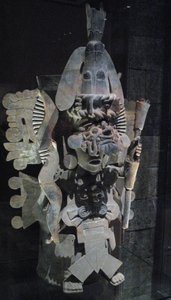 Queimador de incenso na forma do deus Nappatecuhtli, Tlahuac, período pós-clássico tardio, c.1500 de Aztec