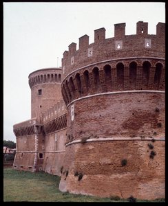 Arte medieval: vista do castelo do Papa Júlio II (Giulio) realizada pelo arquiteto Baccio Pontelli (ca. 1450-1494), Gregoriopoli de Baccio Pontelli