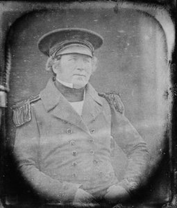 Capitão Francis Crozier, comandante do HMS "Terror