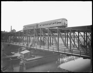 Ponte Wells Street Bridge, Chicago, Illinois, EUA, c.1905 (foto a p/b) de Barnes and Crosby