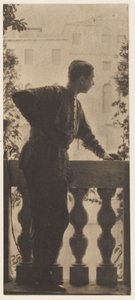 [Autorretrato] / [Adolf de Meyer na varanda do Palazzo Balbi-Valier, Veneza, Itália]