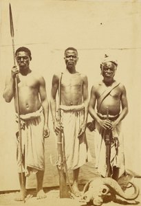 [Companheiros de Speeke e Grant que regressaram com eles ao Cairo da sua viagem para descobrir as nascentes do Nilo].