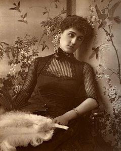 Mary Moore, atriz britânica, 1886