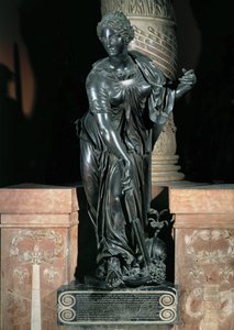 Monumento para a urna com o coração da Connetable Anne de Montmorency ...
