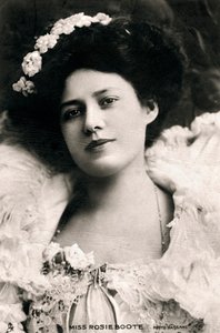 Rosie Boote 1878-1958, atriz inglesa, 1905.