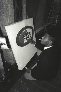 Pintura de Jean-Michael Basquiat "Pree" na Area, Nova Iorque de Ben Buchanan
