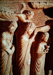 Detalhe da Virgem do Depoimento de Benedetto Antelami