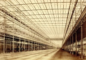 The Nave no Crystal Palace, Hyde Park, em março de 1852 (albumen print from calotype negative)