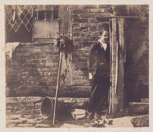 Walter Chamberlain escondido atrás da bomba Bredicot, meados da década de 1850