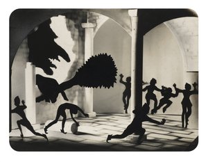 Números Fantásticos, possivelmente anos 20 (impressão em prata gelatina) de Bernard Alfieri