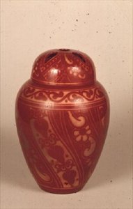Pote pourri e cobertura em cobre, c.1905-15 (cerâmica) de Bernard Moore
