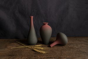 Natureza morta com vasos de barro de Betty Liu